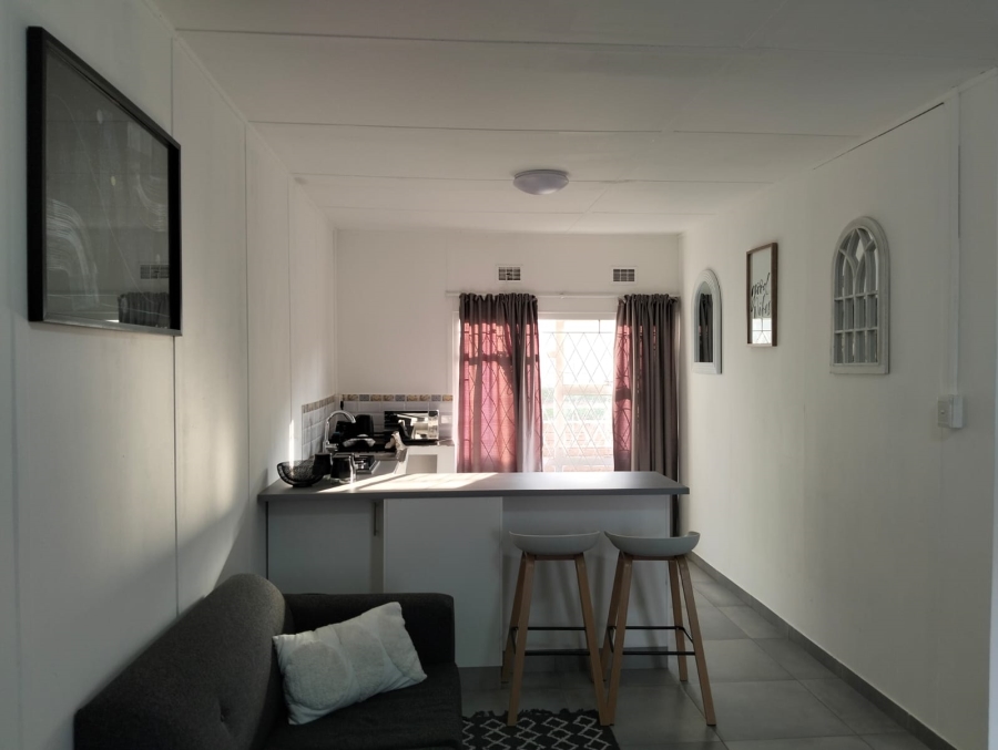 1 Bedroom Property for Sale in Southernwood Eastern Cape